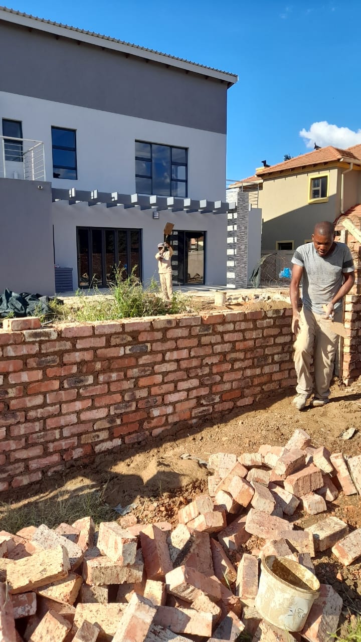 Blou Marks on site